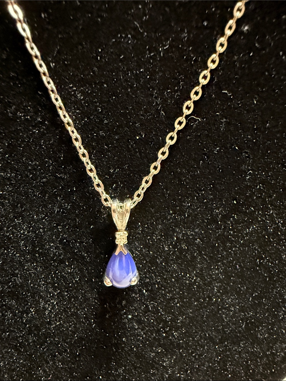 Silver tone Chain Necklace with Blue sapphire Teardrop Pendant